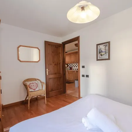Appartement Alpes 2 *